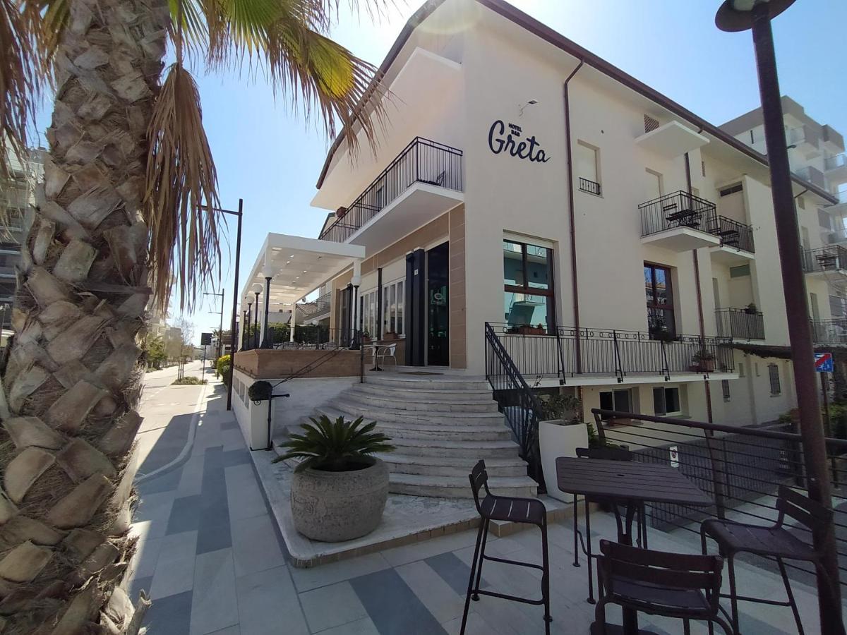 Hotel Greta B&B Rimini Bagian luar foto